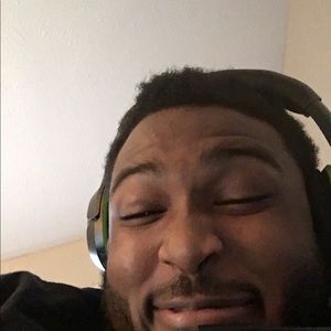 Meet your Posher, Joshua